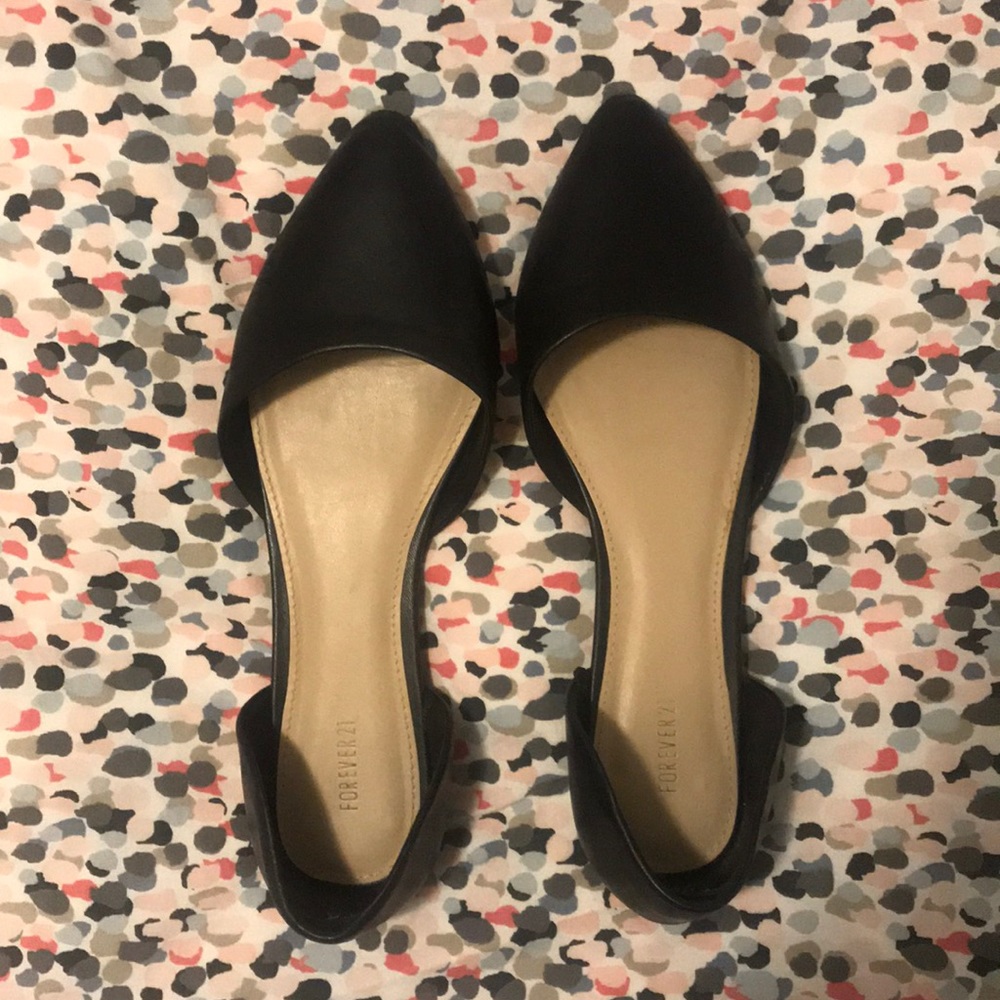 Forever 21 pointed flats- size 8